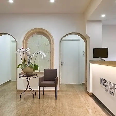 Mikes Kanarium 호텔 라르나카