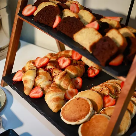 Mikes Kanarium 라르나카