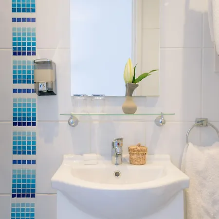 Hotel Mikes Kanarium