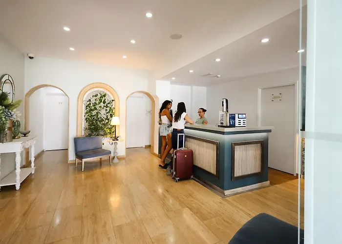 Hotel Mikes Kanarium 3*