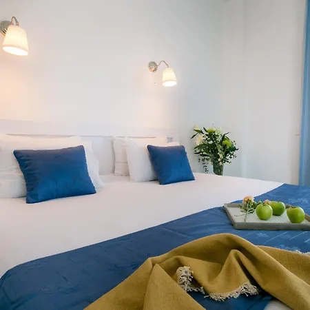 Mikes Kanarium Hotel Larnaca