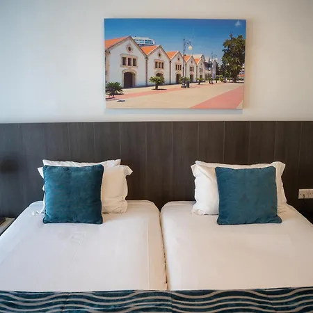 Mikes Kanarium Hotel Larnaca