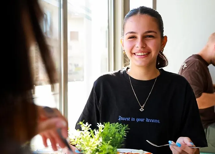 Готель Mikes Kanarium 3*