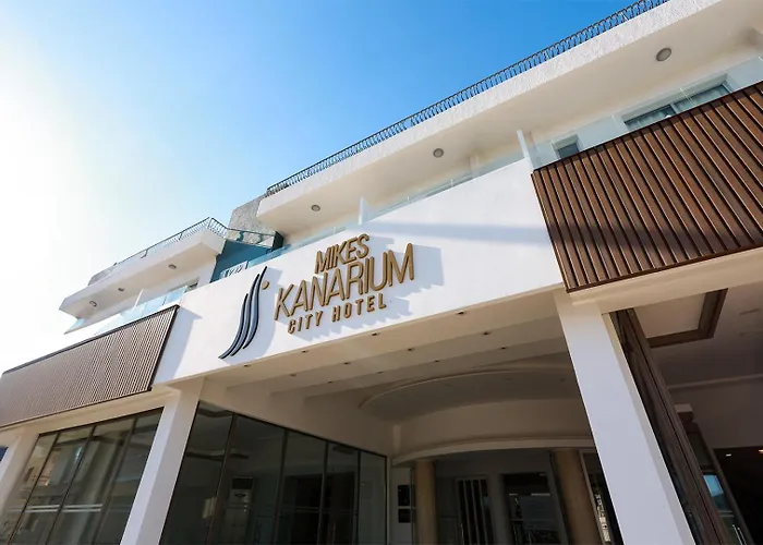 Mikes Kanarium Готель