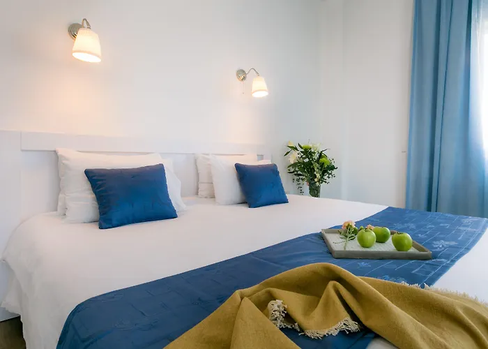 Mikes Kanarium Hotel Larnaca