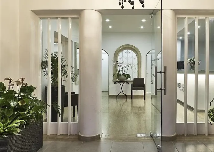 Hotel Mikes Kanarium 3*