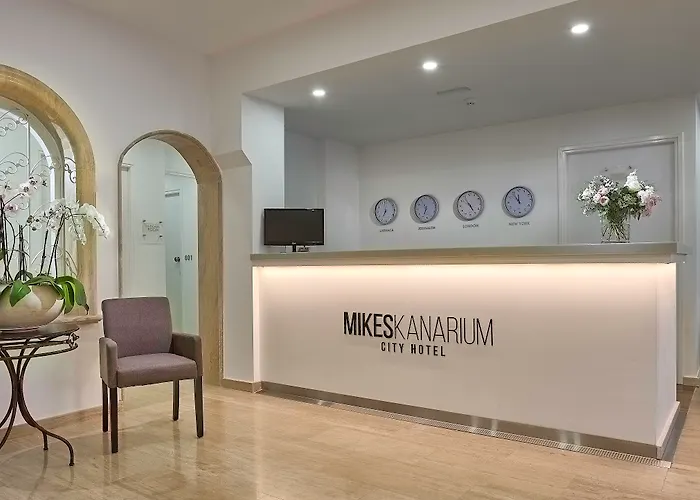 Hotel Mikes Kanarium Larnaca